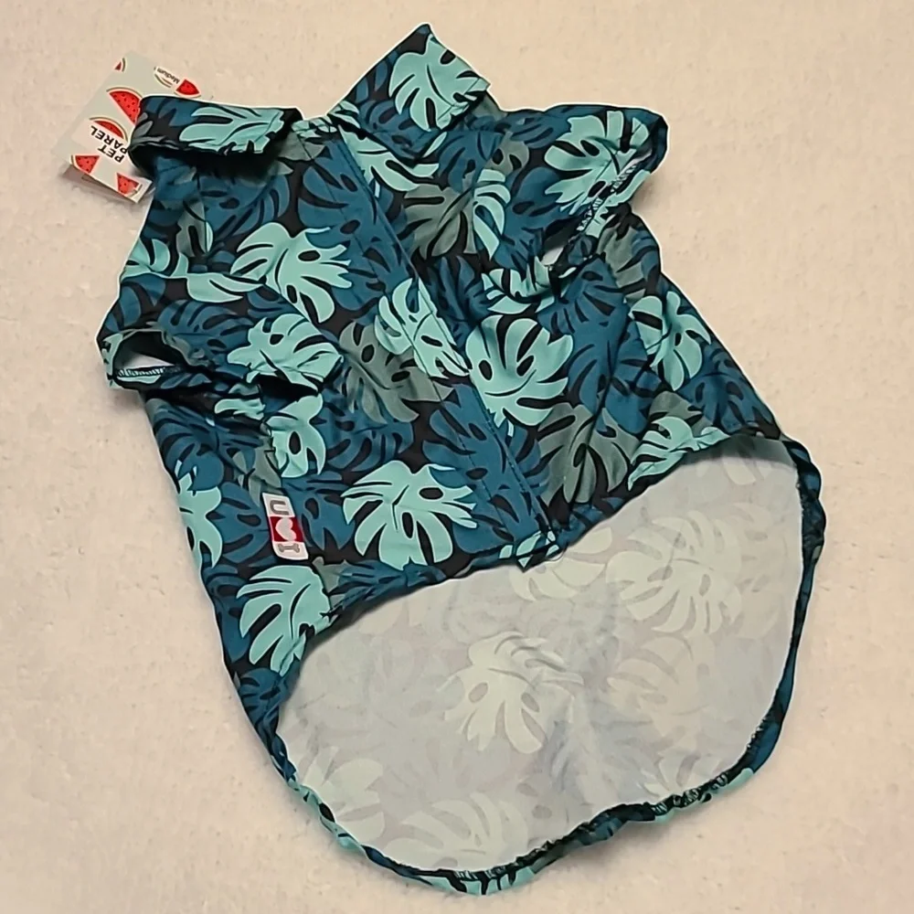 Pet Apparel Leaves Shirt Sz M NWT